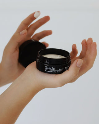 Crema facial nutritiva de día para pieles secas Sendo - 2