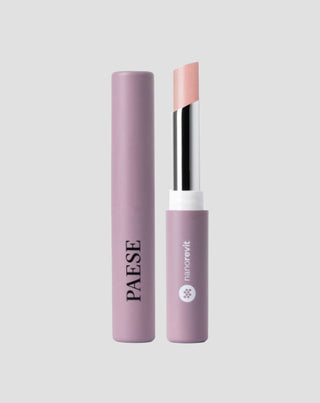 Barra de labios nutritiva en un delicado tono rosa nanorevit Paese - 1