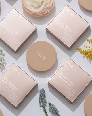 Polvos en bruma iluminadores y alisadores para un acabado aterciopelado 13 beige dorado Paese - 3