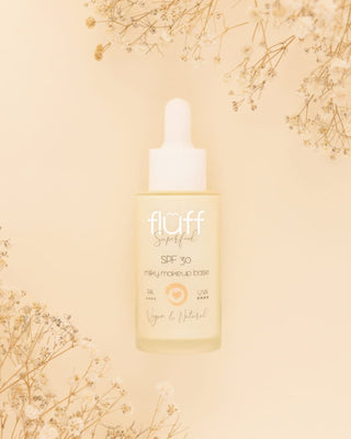 Leche facial prebase de maquillaje con filtro solar SPF 30 y ácido hialurónico Fluff