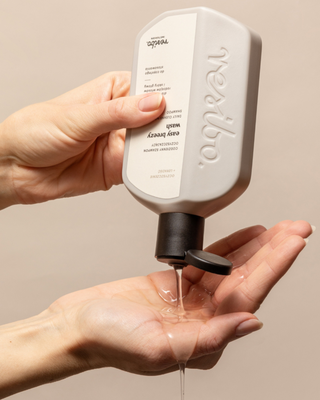 Easy Breezy Wash Resibo Champú Clarificante Diario con Escualeno - 2