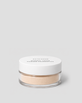 Base mineral suelta que alisa y unifica el tono de piel Nutridome - 3
