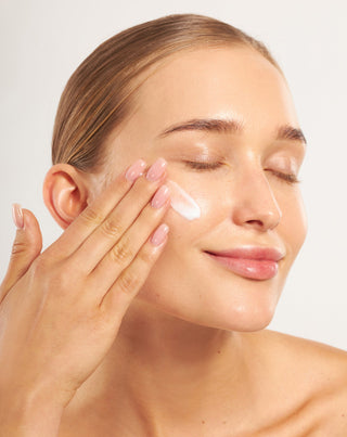 Crema facial de día hidratante y antiarrugas con aceite de macadamia Nutridome - 2