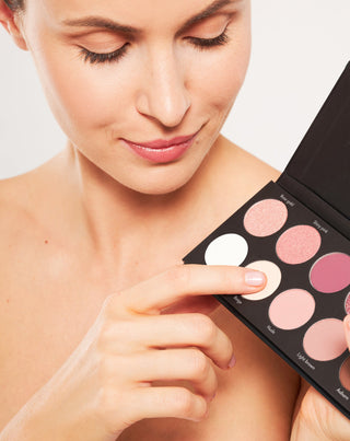 Paleta de 10 sombras de ojos de larga duración en tonos clásicos Basic Eyeshadow Palette Nutridome