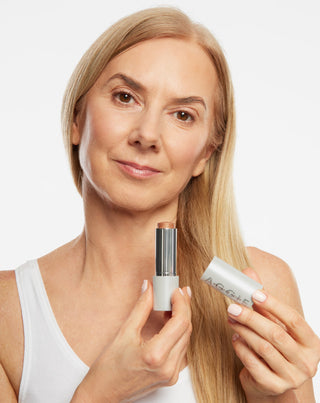 Bronzer w sztyfcie do konturowania twarzy do cery dojrzałej 50+ Aggie 2 - 3