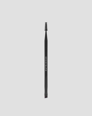 Brocha para cejas con punta sesgada y cepillo Nutridome