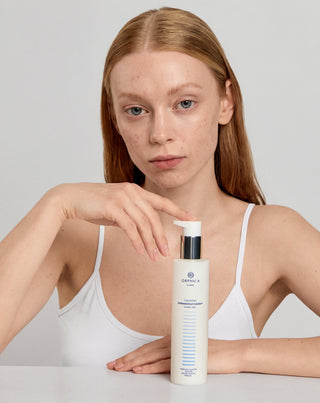 Agua micelar desmaquillante y limpiadora para pieles sensibles y con tendencia acneica con urea, ácido hialurónico y glicólico Cleansing Orphica Clinic 200 ml - 3