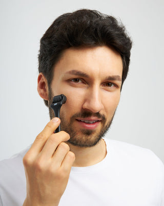 Rodillo dermoestimulador de barba Monolith - 2