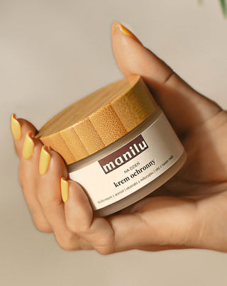 Crema protectora de día con manteca de karité, vitamina C y aceite de semillas de frambuesa de Manilu - 3