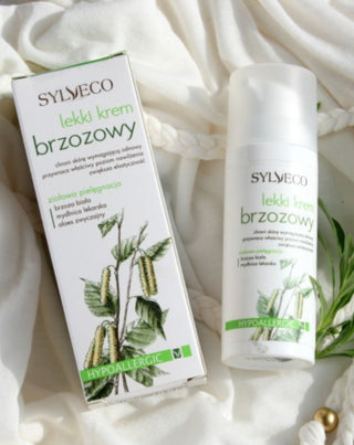 Crema ligera para pieles con necesidad de regeneración con efecto hidratante y suavizante Sylveco - 2