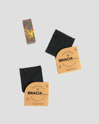 Jabón en barra limpiador y antibacteriano carbón de coco con regaliz Bracia Mydlarze_3 - 3