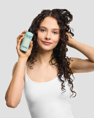 Exfoliante enzimático para el cuero cabelludo con ácidos AHA para limpiar y estimular la microcirculación Twisty