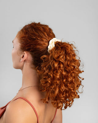Pack de 3 coleteros de seda 100% natural para el cabello - color verde, crema y negro Twisty