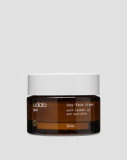 Crema facial ligera de día con espirulina y aceites naturales para todo tipo de pieles Uddo