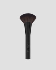 Brocha multifunción para bronceador, colorete e iluminador con cerdas planas Nutridome